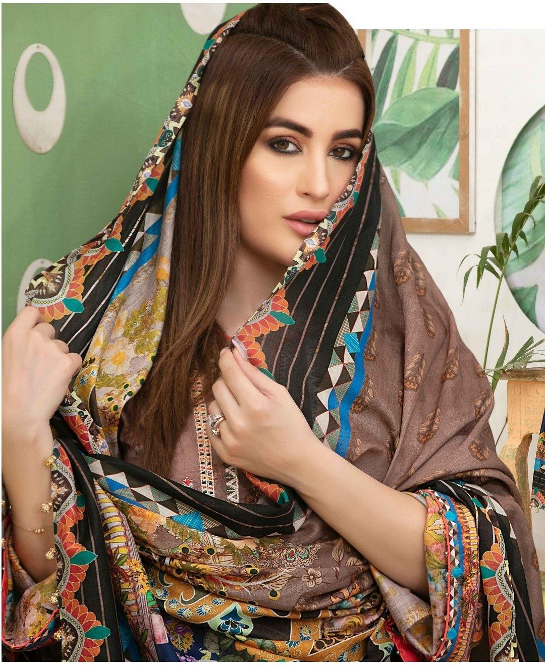 img_tawakkal_fashion_trove_latest_tawakkal_lawn_awwal_boutique