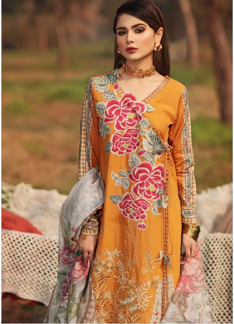 img_shiza_hassan_lawn_collection_awwal_boutique