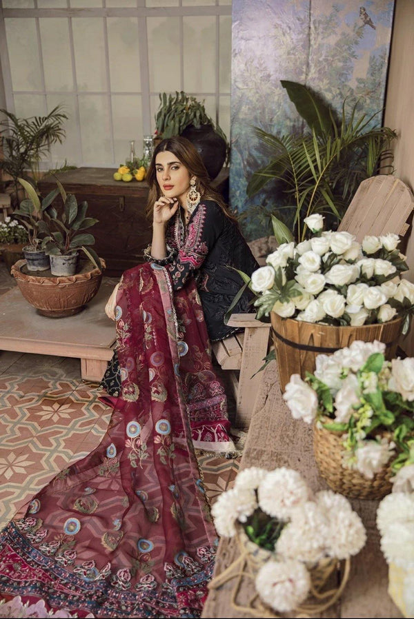 img_maryam_hussain_lawn_collection_awwal_boutique