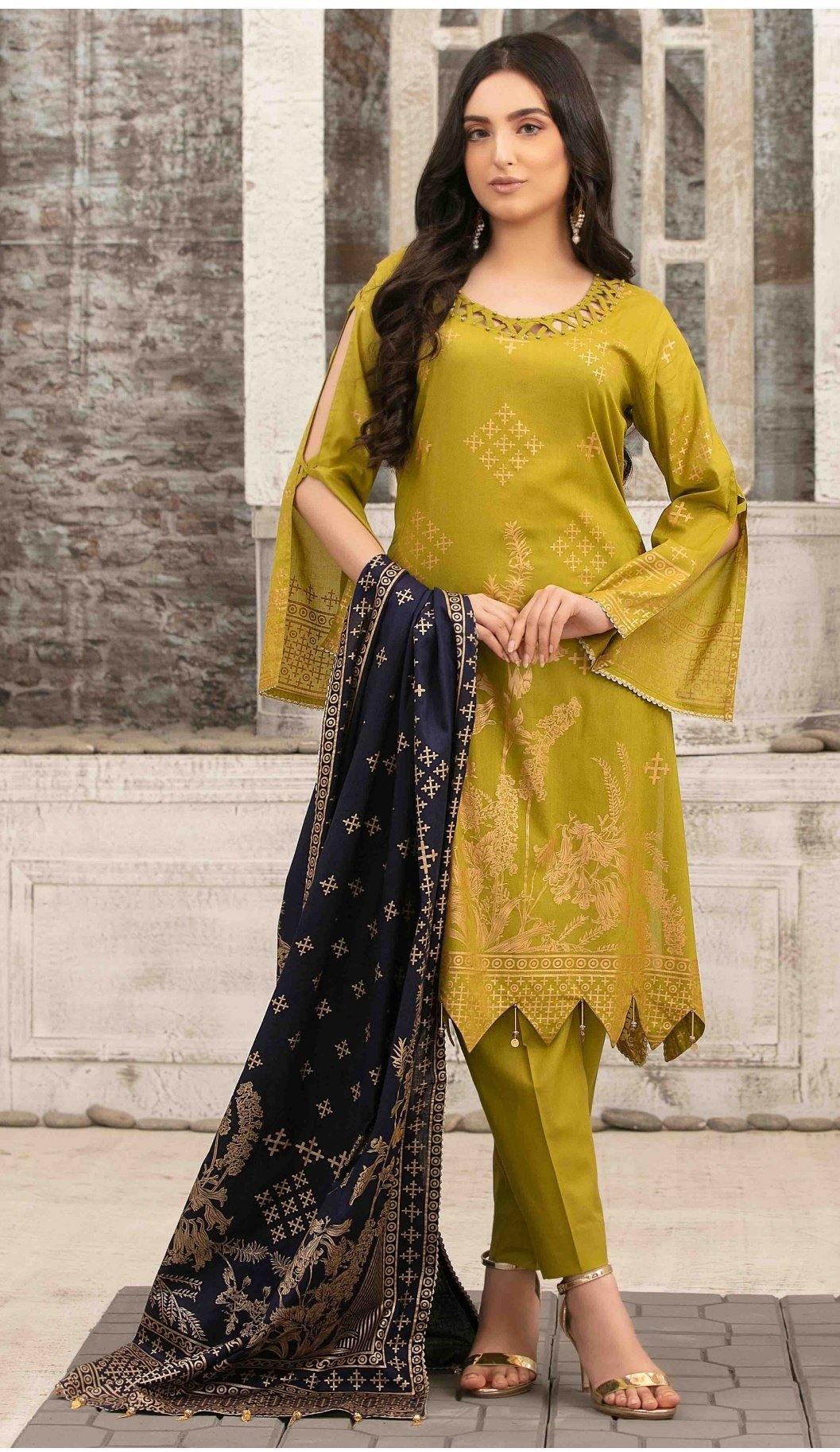 img_amna_sohail_by_tawakkal_lawn_gold_prints_awwal_boutique