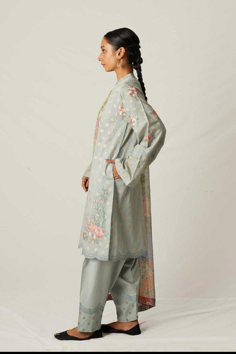 img_zara_shahjahan_lawn_garden_of_love_2020_awwal_boutique