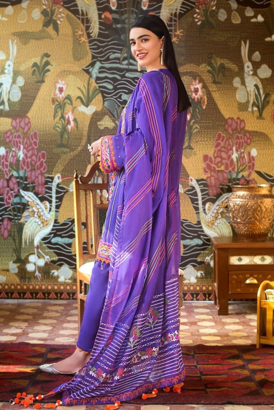 img_gul_ahmed_punjdariya_lawn_collection_awwal_boutique