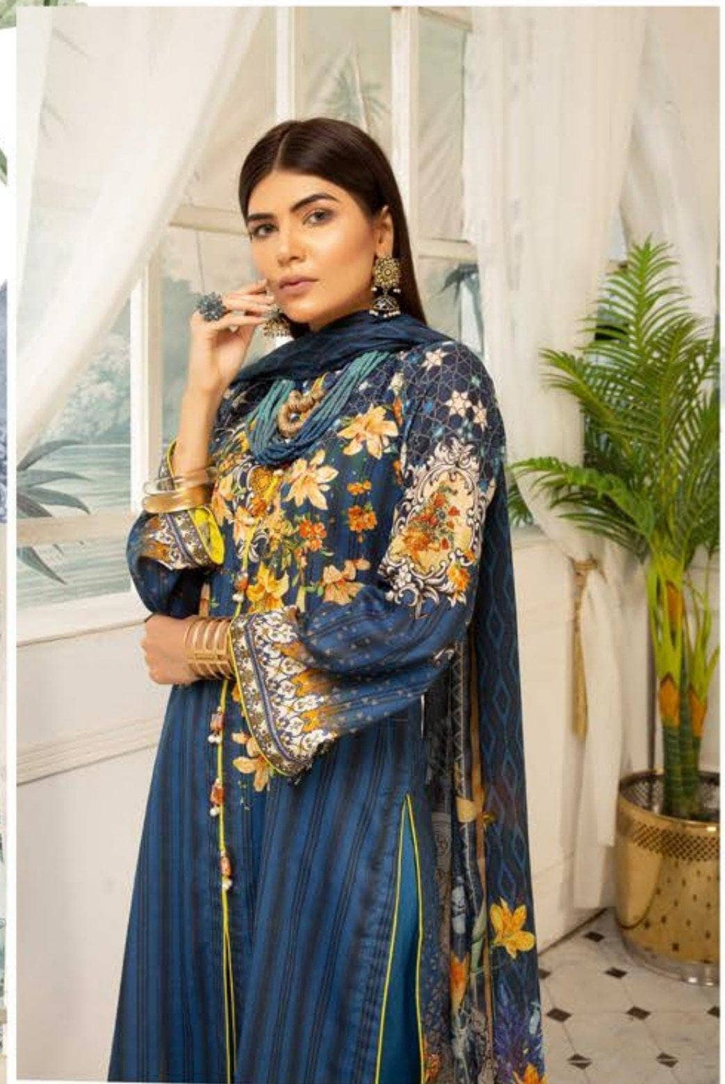 img_zarkis_by_riaz_arts_lawn_collection_awwal_boutique