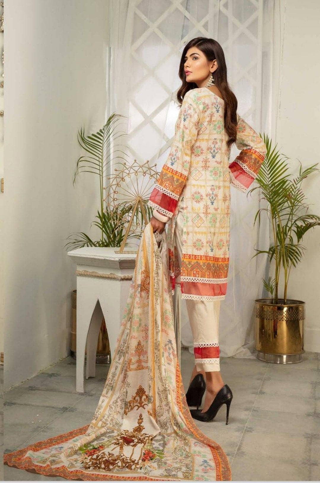 img_zarkis_by_riaz_arts_lawn_collection_awwal_boutique