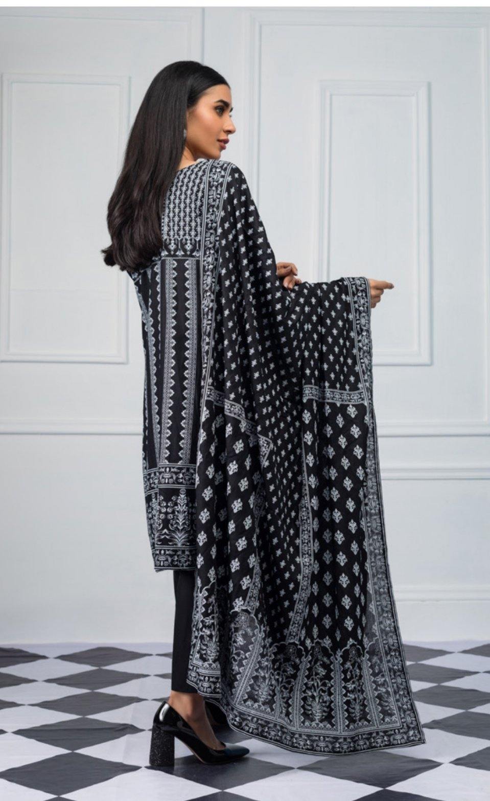 img_sahil_lawn_vol_3_awwal_boutique