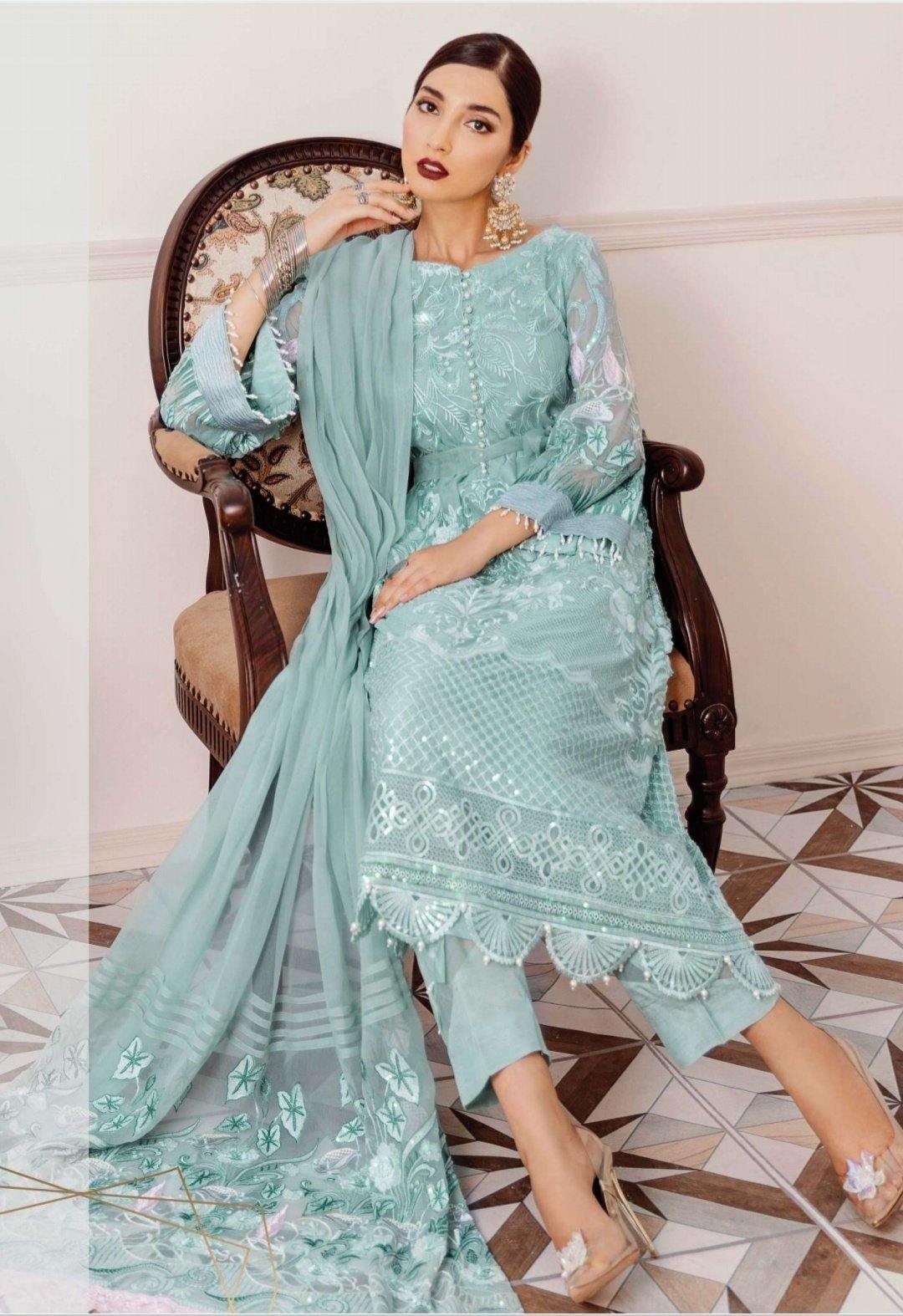 img_afrozeh_la_fuchsia_chiffon_collection_awwal_boutique