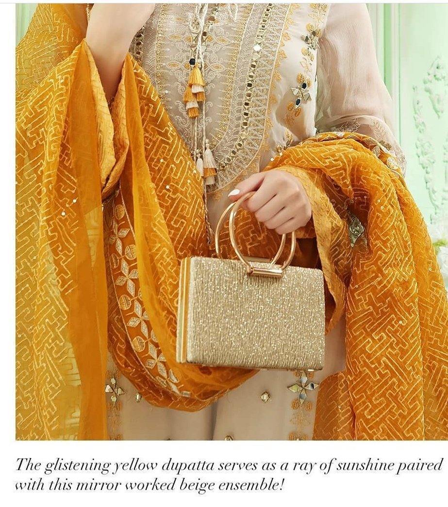 img_charizma_celine_embroidered_chiffon_awwal_boutique