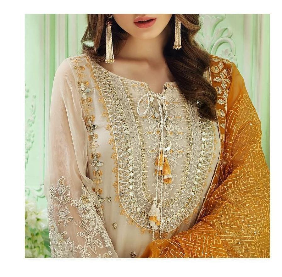 img_charizma_celine_embroidered_chiffon_awwal_boutique