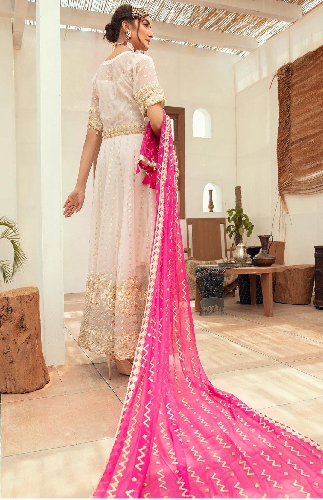 img_emaan_adeel_chiffon_wedding_bridal_awwal_boutique