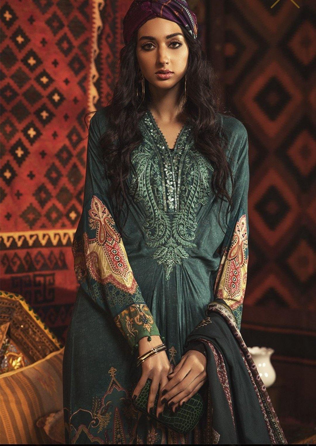 img_maria_b_m_prints_fall_winter_awwal_boutique