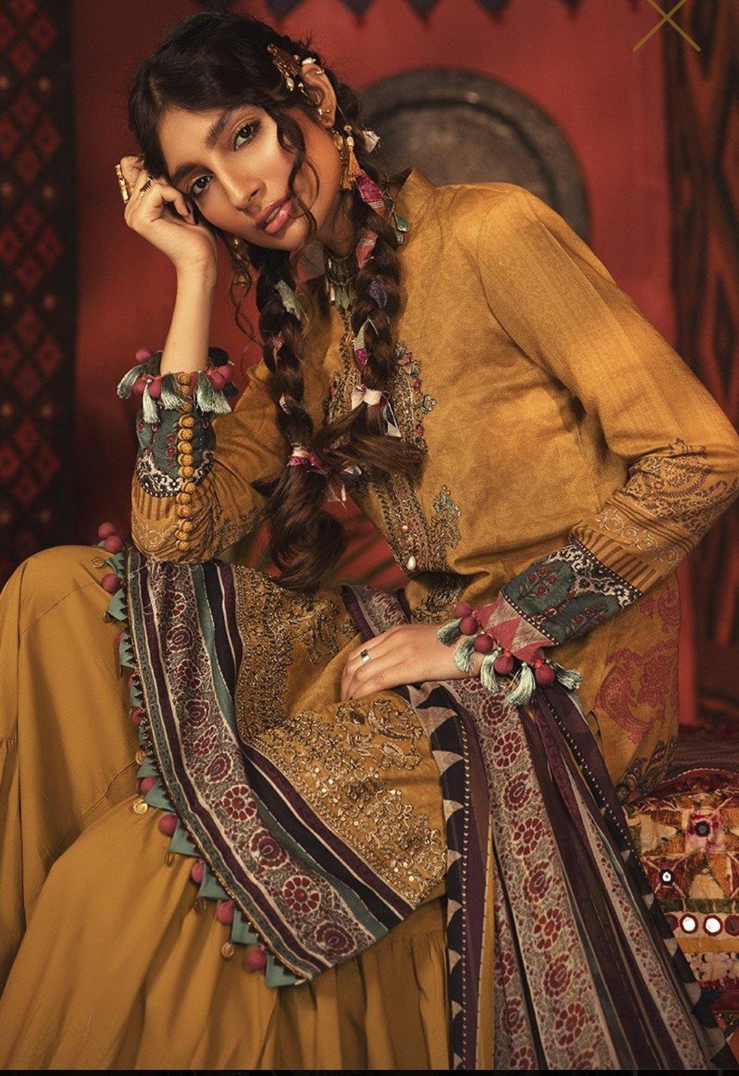 img_maria_b_m_prints_fall_winter_awwal_boutique