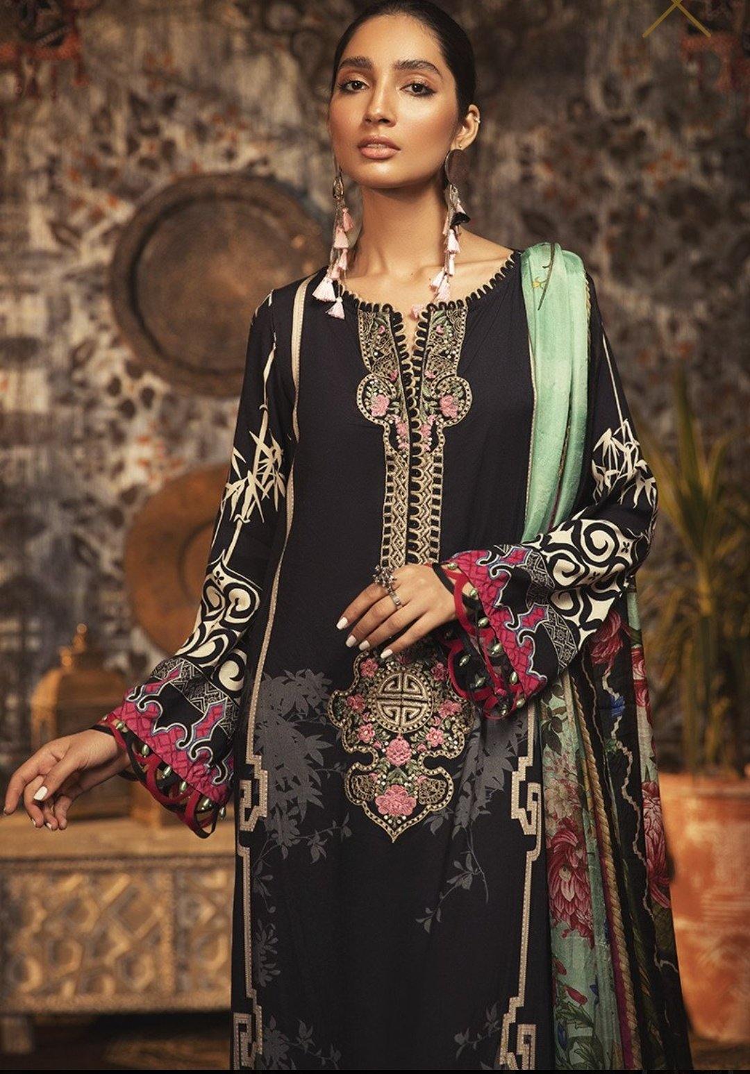 img_maria_b_m_prints_fall_winter_awwal_boutique