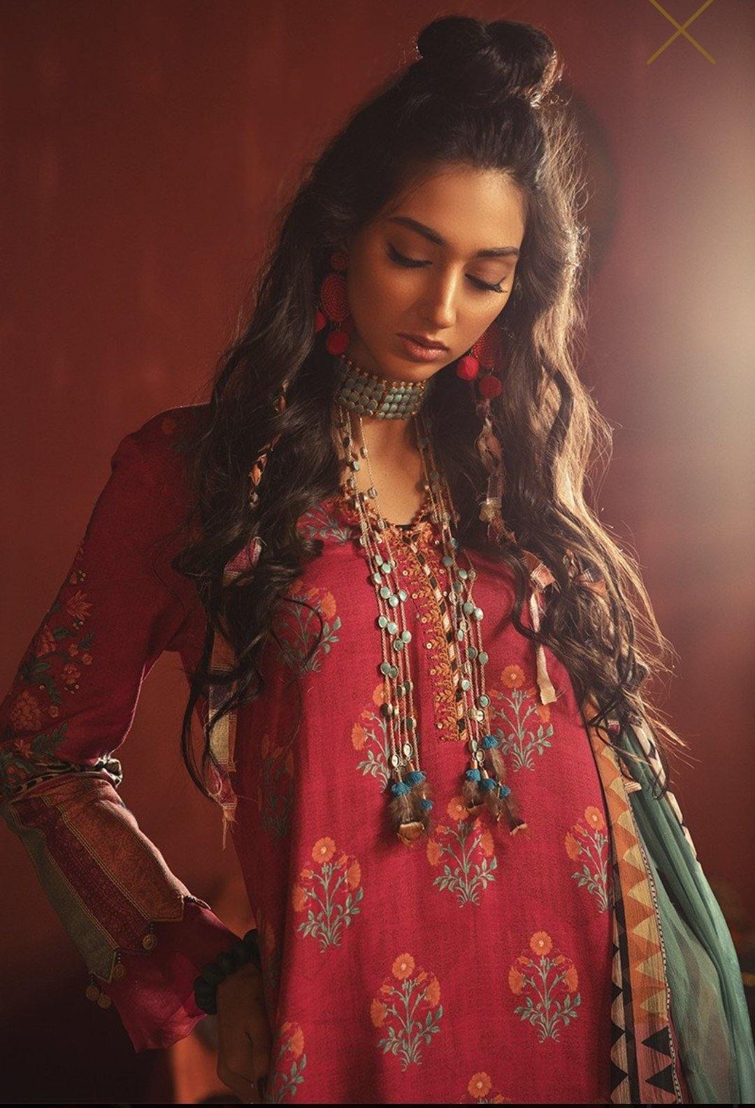 img_maria_b_m_prints_fall_winter_awwal_boutique