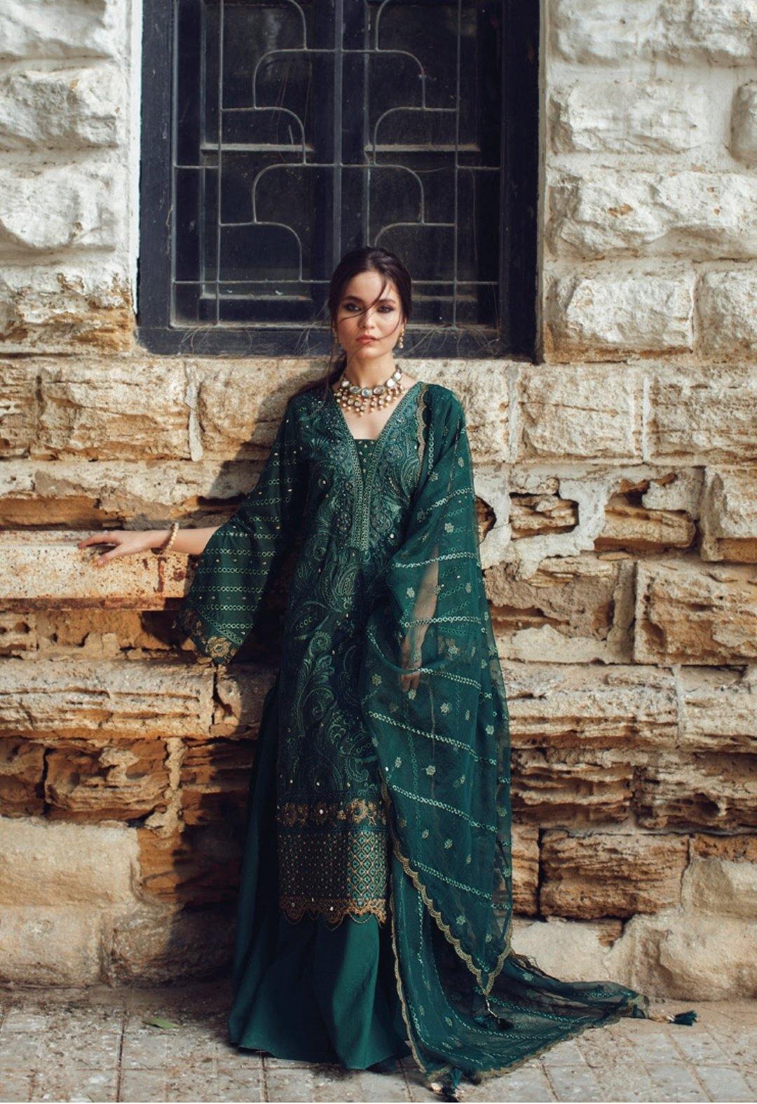 img_rouche_chikankari_lawn_2020_awwal_boutique