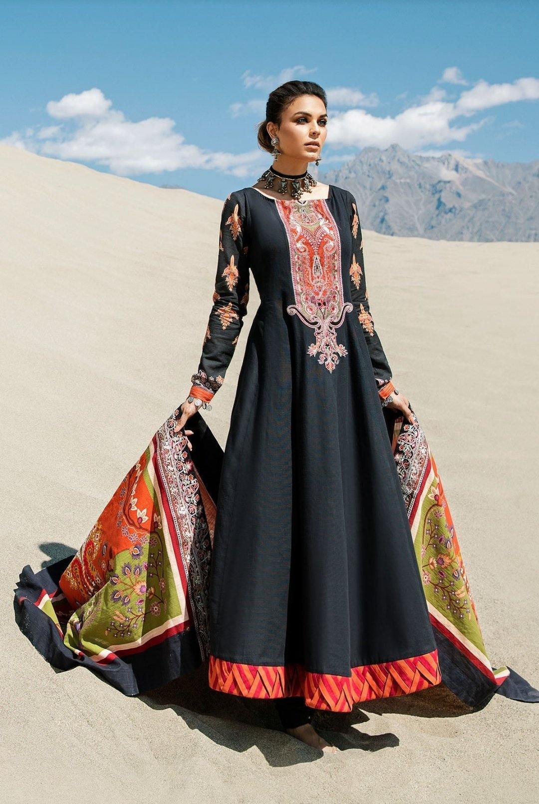 img_saira_rizwan_ittehad_winter_collection_awwal_boutique