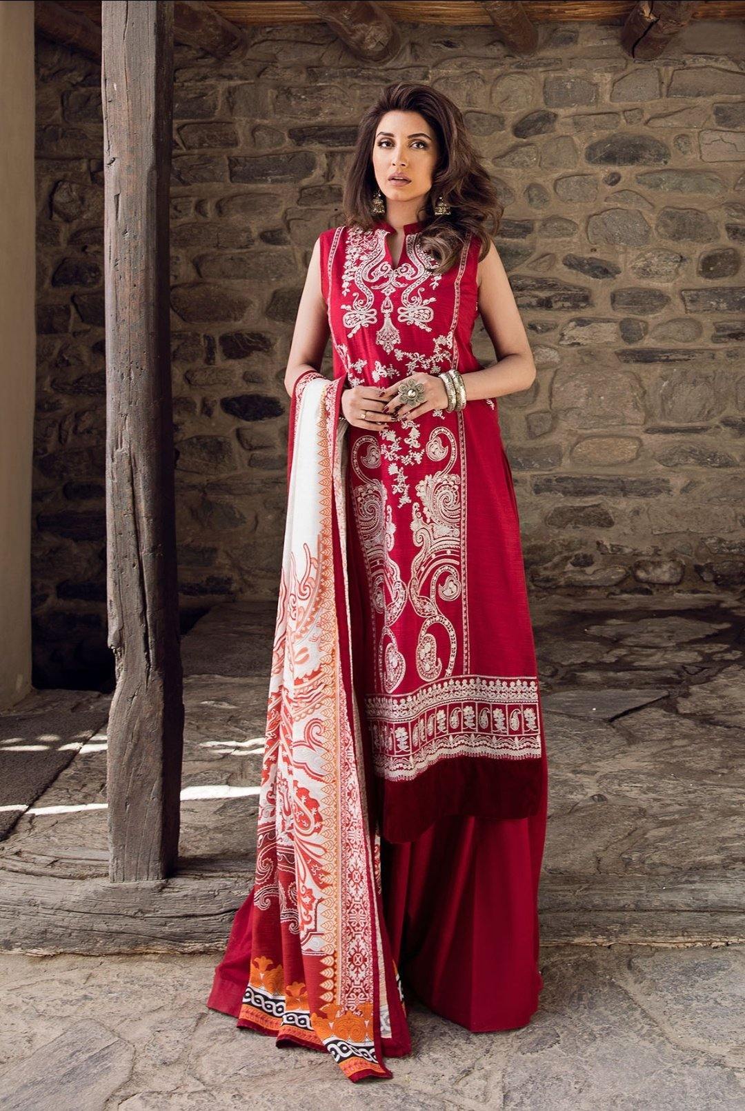 img_saira_rizwan_ittehad_winter_collection_awwal_boutique