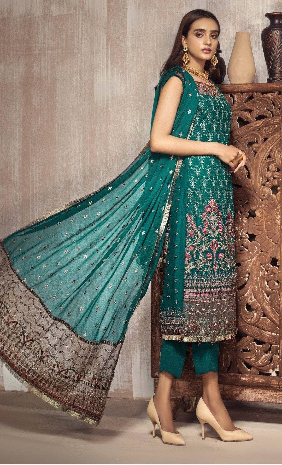 img_zarif_wedding_edition_bridal_dress_awwal_boutique