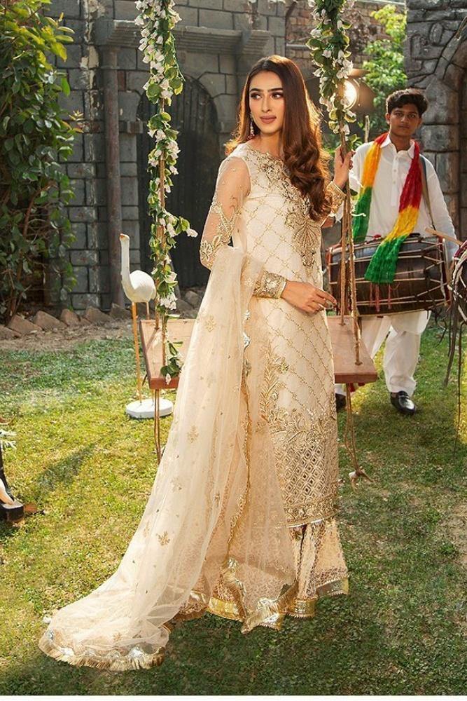 img_anaya_spotted_kamiar_rokni_fashionista_awwal_boutique