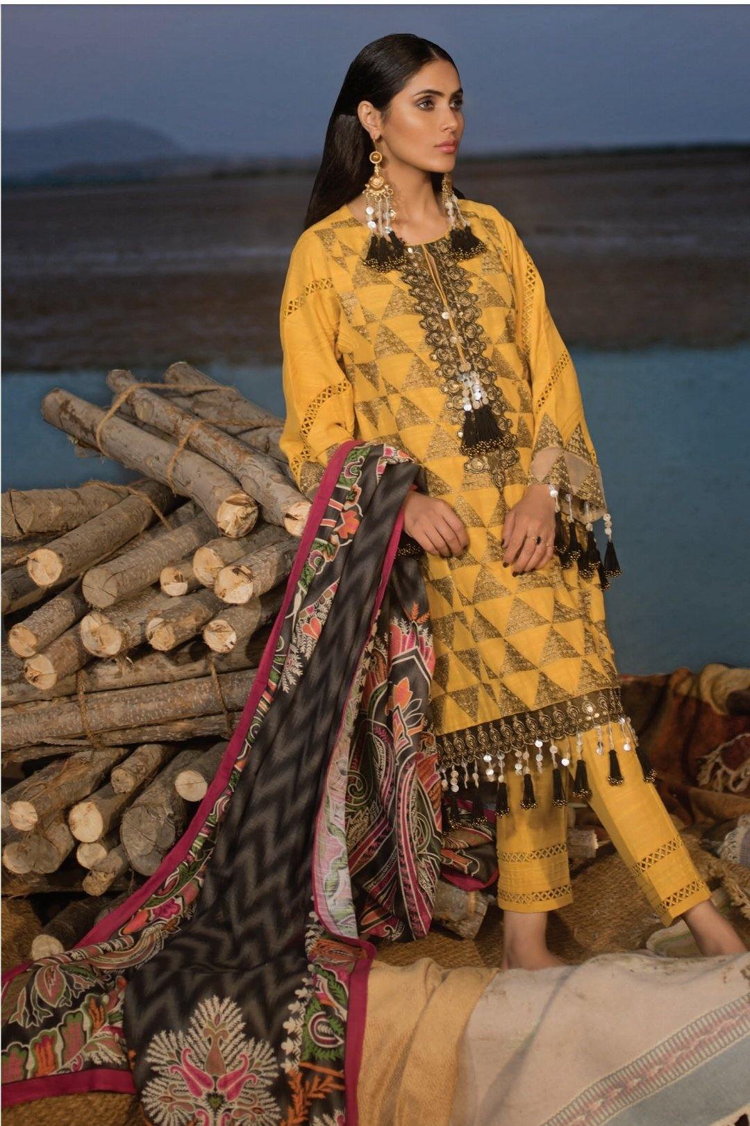 img_khaadi_winter_2020_awwal_boutique