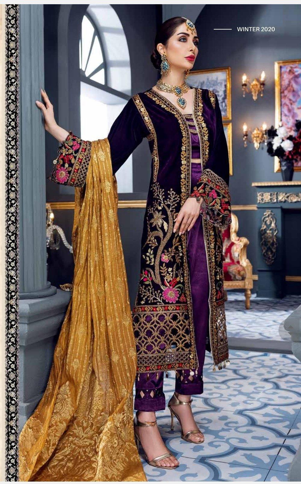 img_emaan_adeel_velvet_collection_awwal_boutique