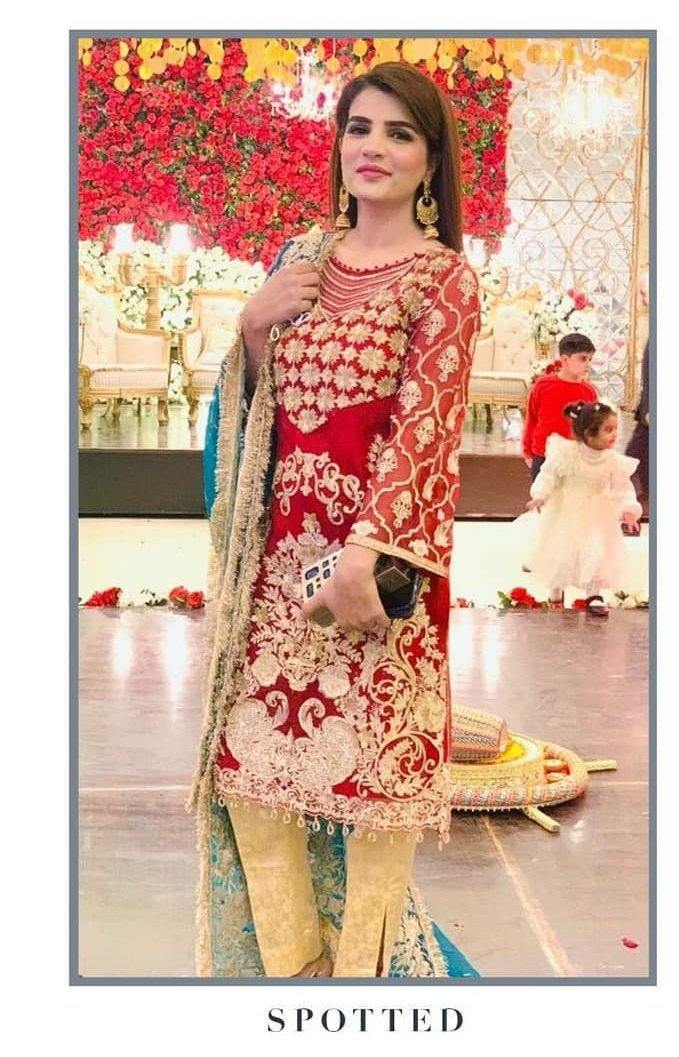 img_spotted_in_imrozia_chiffon_awwal_boutique