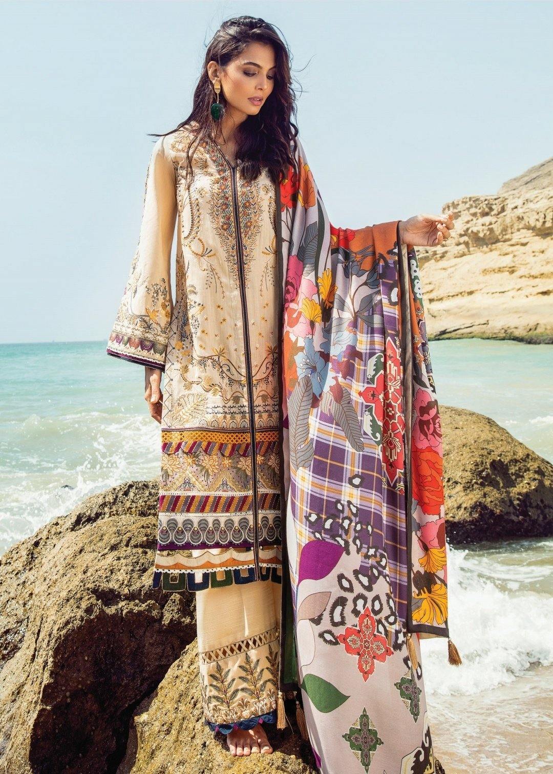 img_baroque_khaddar_winter_collection_2020_awwal_boutique