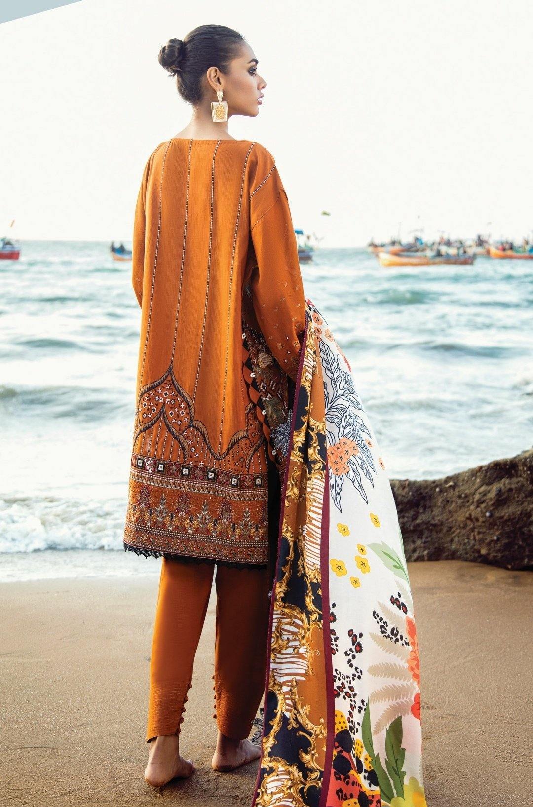 img_baroque_khaddar_winter_collection_2020_awwal_boutique