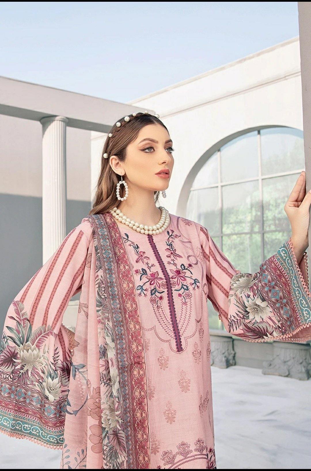 img_ramsha_reet_linen_awwal_boutique