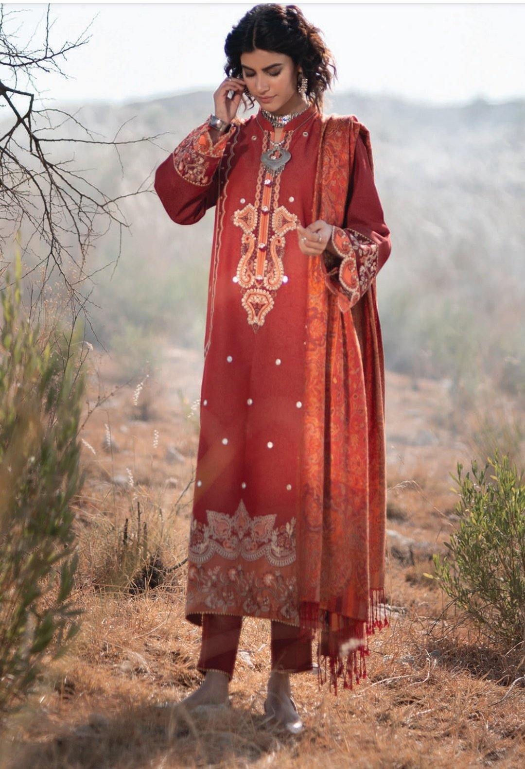 img_qalamkar_luxury_shawl_collection_awwal_boutique