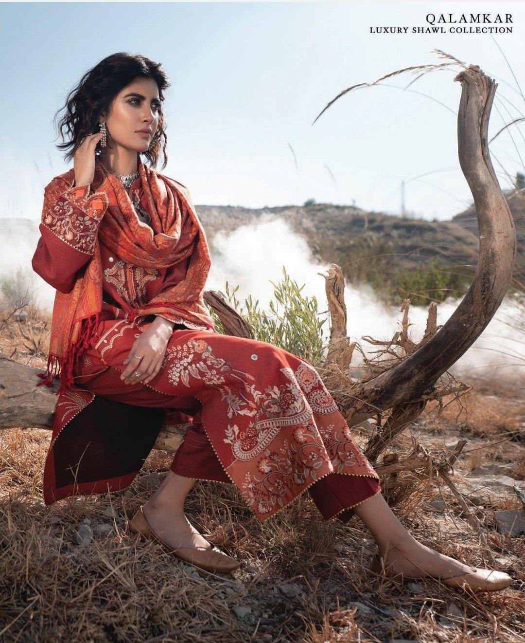 img_qalamkar_luxury_shawl_collection_awwal_boutique