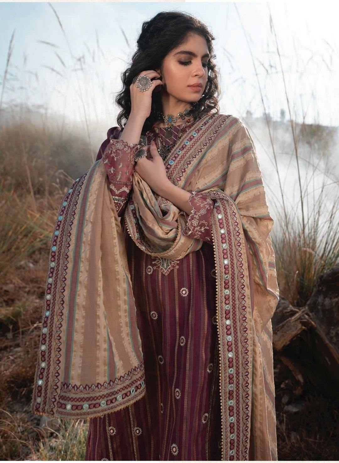 img_qalamkar_luxury_shawl_collection_awwal_boutique