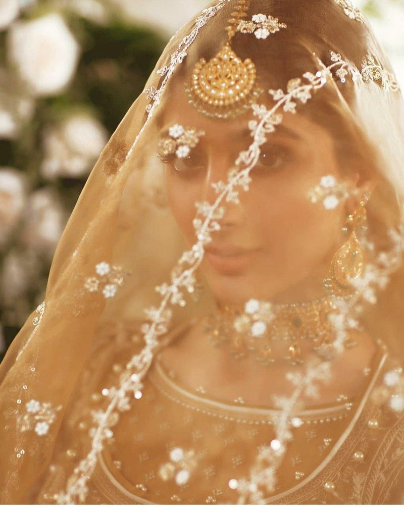 img_elan_winter_festive_wedding_edition_awwal_boutique