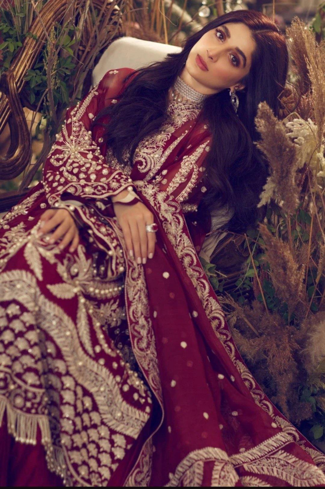 img_elan_winter_festive_wedding_edition_awwal_boutique