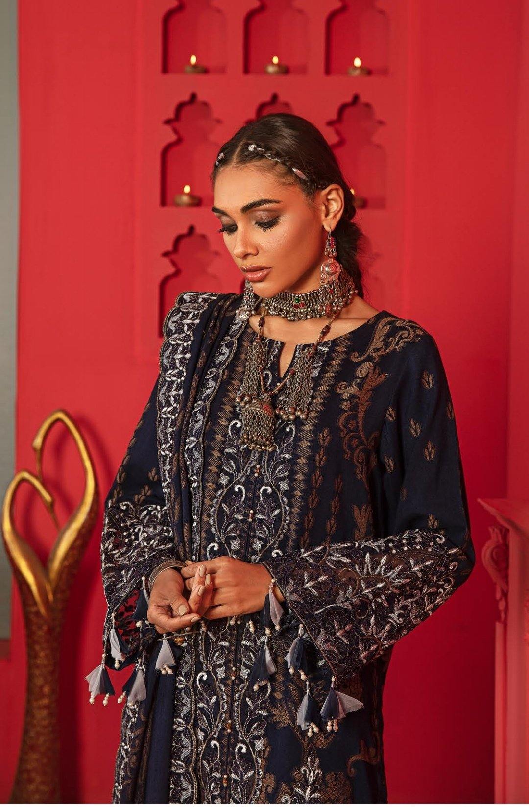 img_nureh_leather_jacquard_winter_collection_awwal_boutique