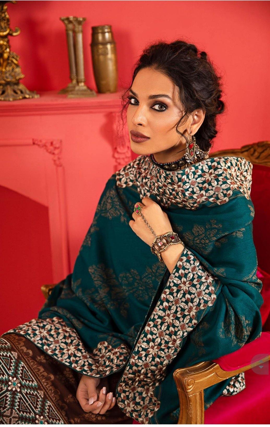 img_nureh_leather_jacquard_winter_collection_awwal_boutique