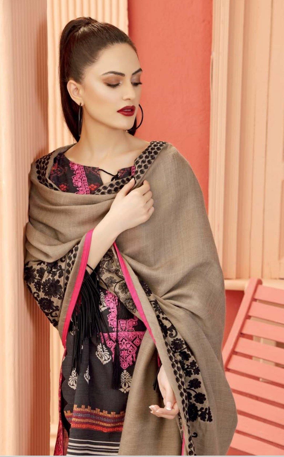 img_charizma_khaddar_winter_collection_awwal_boutique