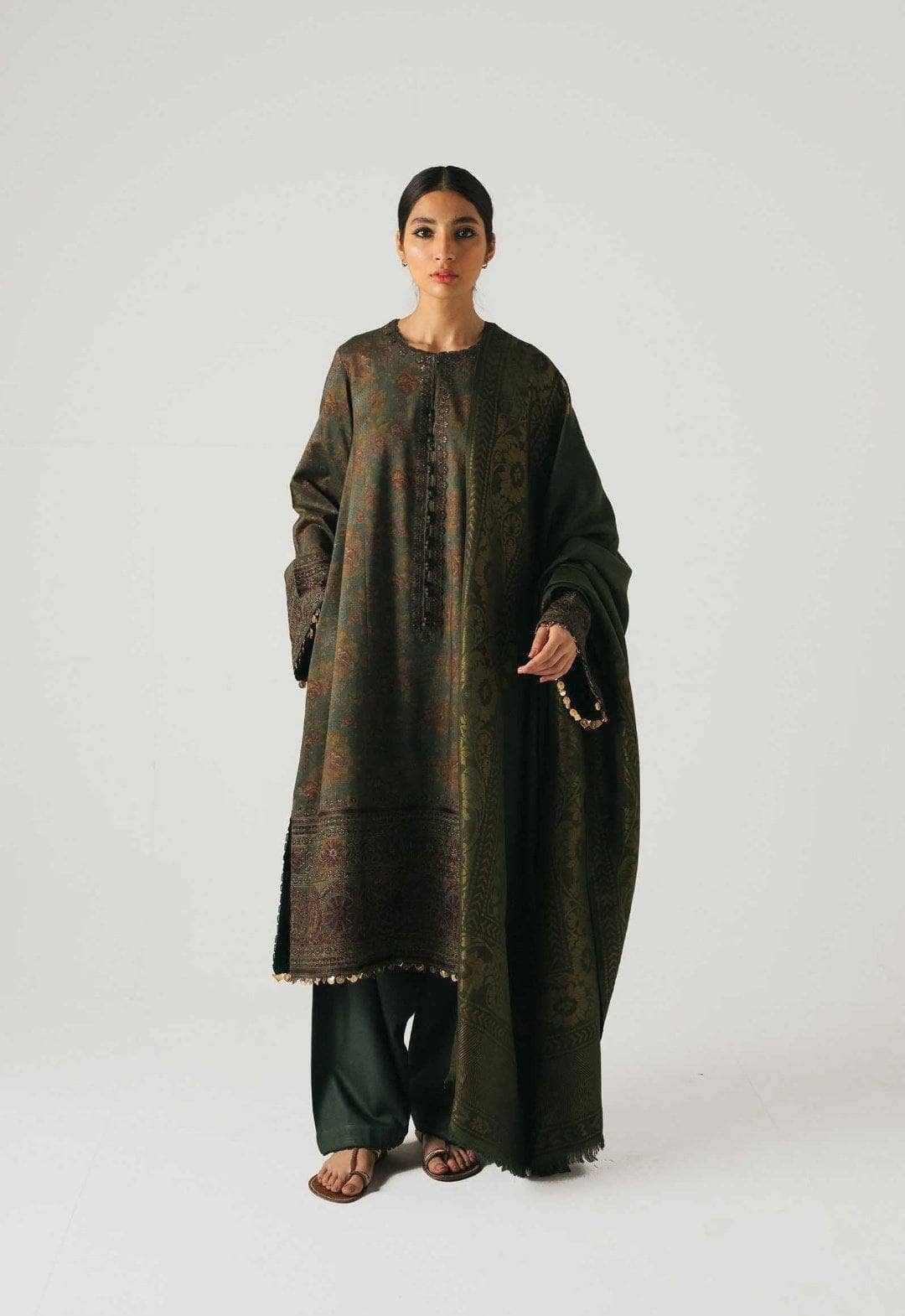 img_zara_shahjahan_winter_shawl_collection_awwal_boutique