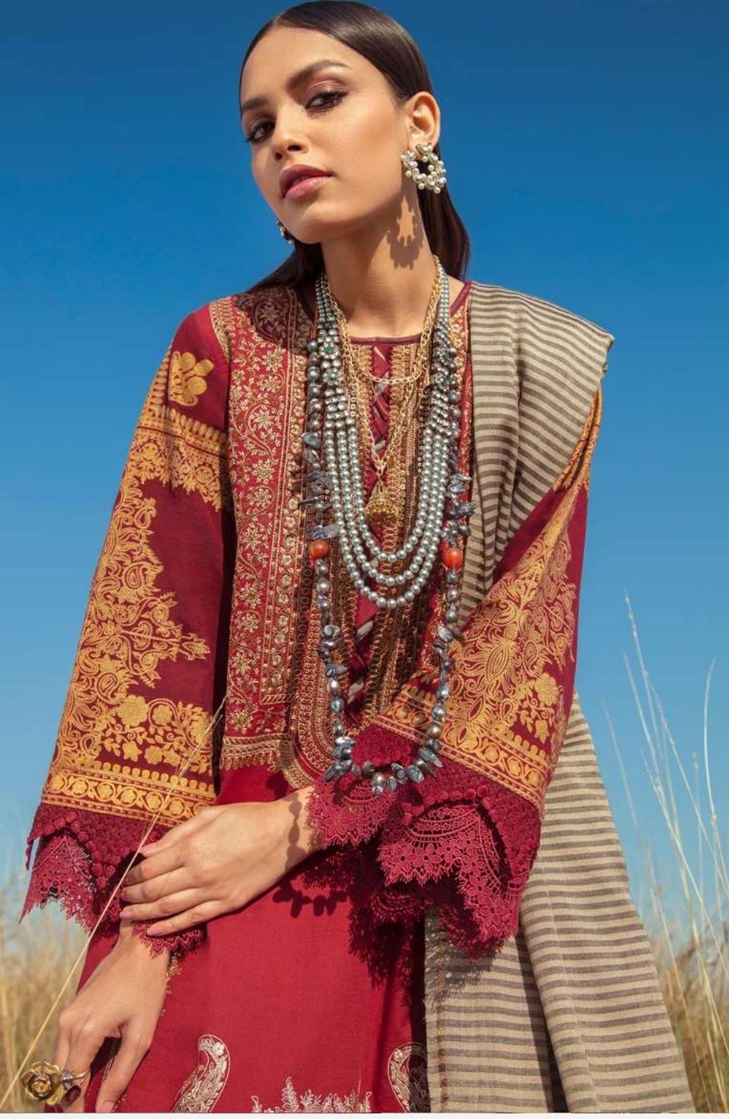 img_sana_safinaz_winter_shawl_2020_awwal_boutique