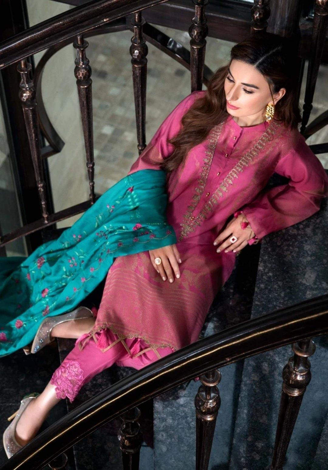 Charizma Signature - An Evening Affair/Leather Jacquard/Enchilada CLJW 09 - AWWALBOUTIQUE