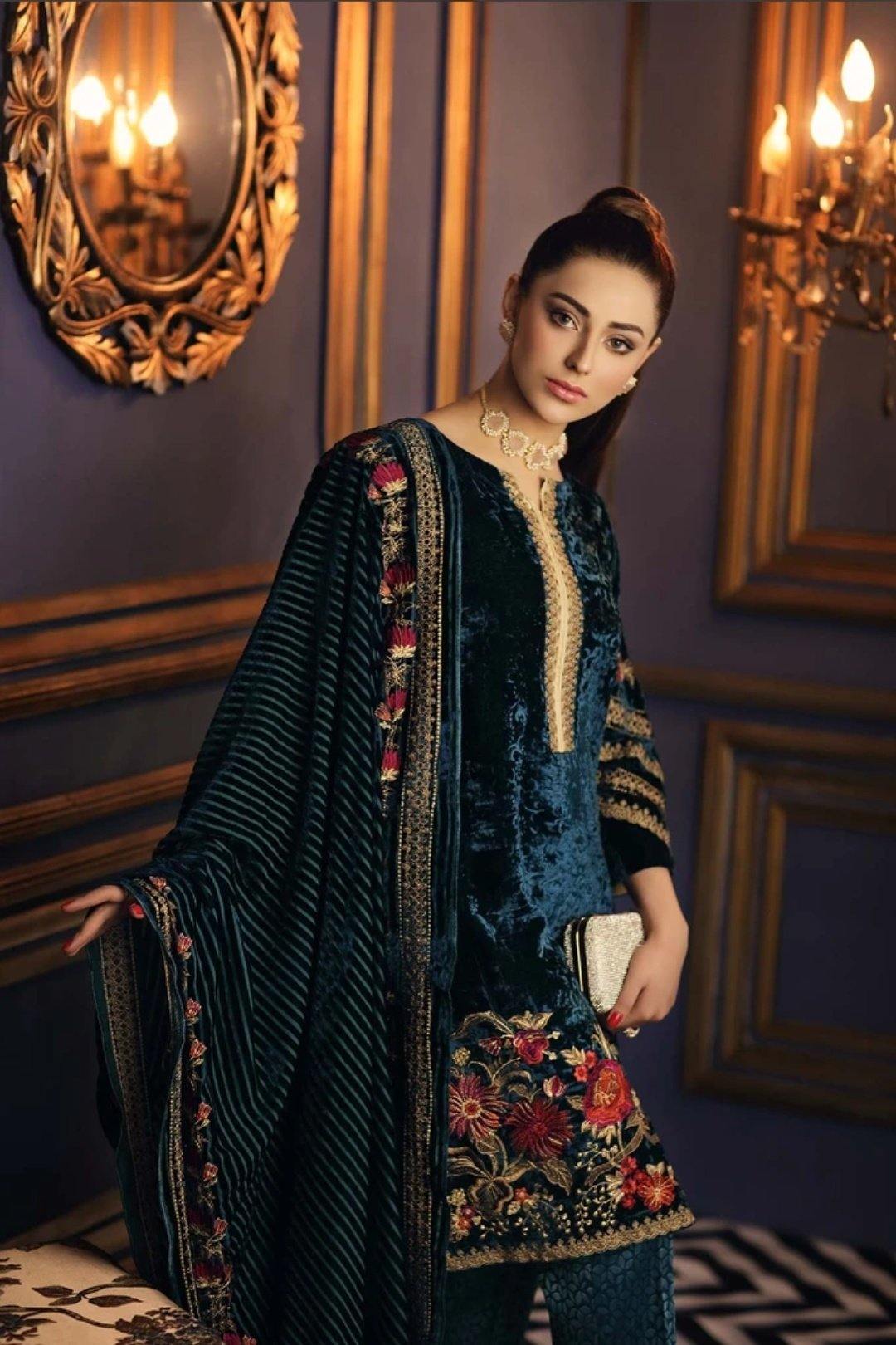 Charizma Signora Velvet Collection/Light Nile VVT-03 - AWWALBOUTIQUE