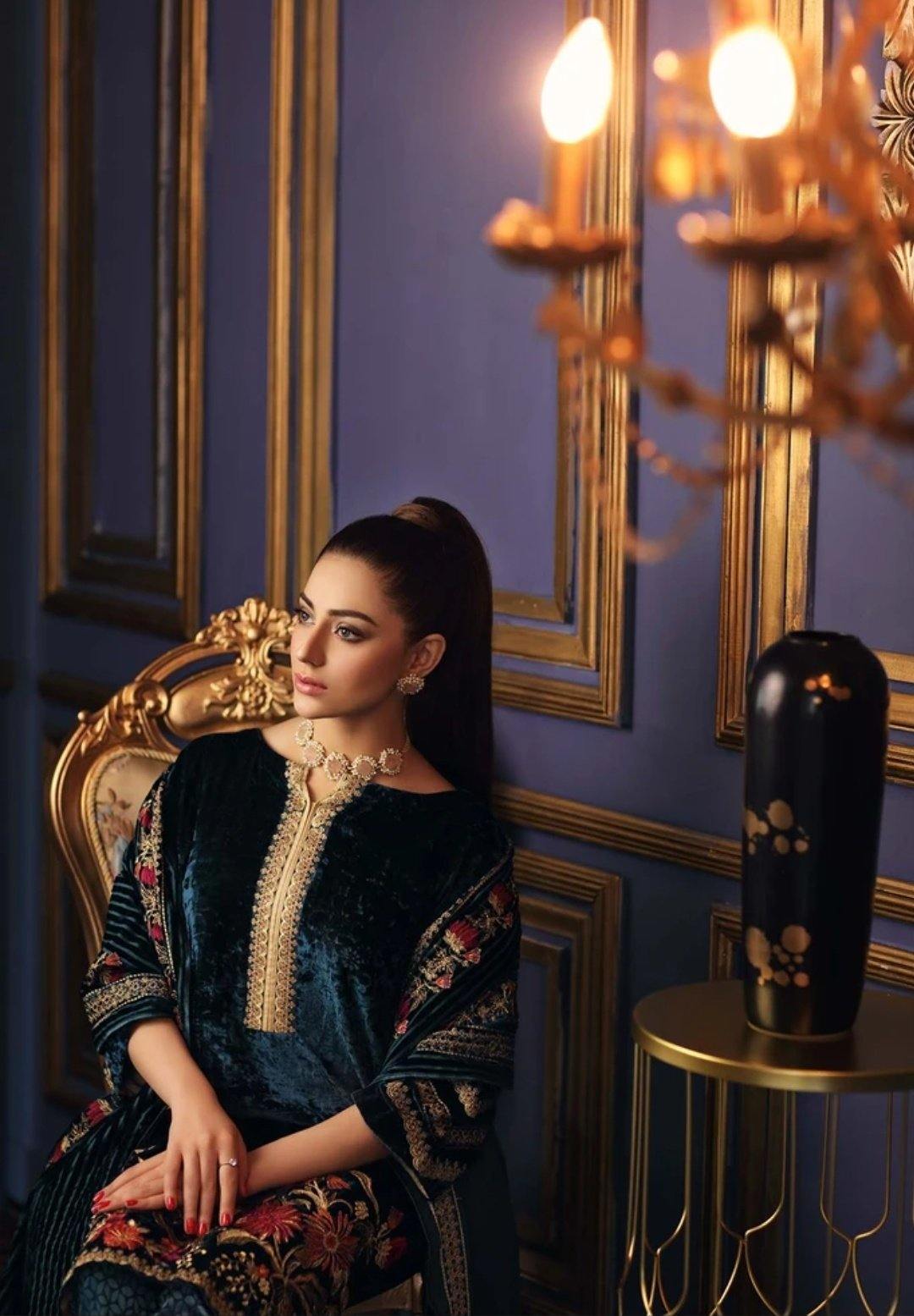 Charizma Signora Velvet Collection/Light Nile VVT-03 - AWWALBOUTIQUE