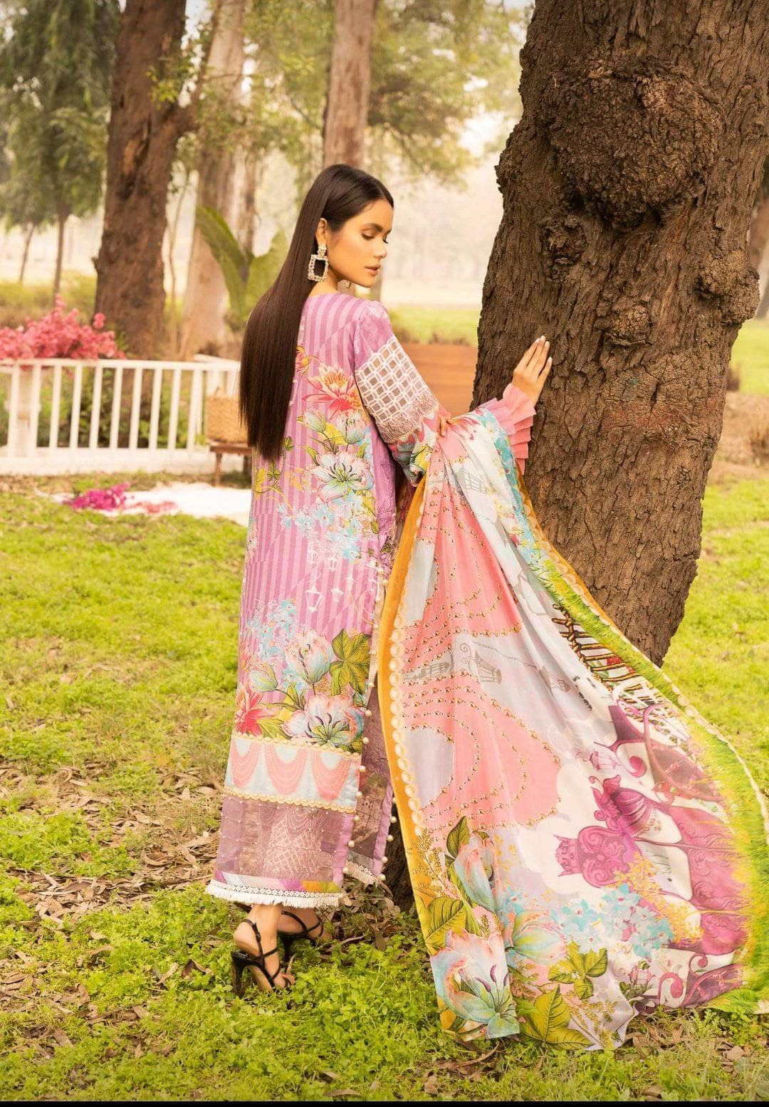 img_adans_libas_summer_attire_lawn_2021_awwal_boutique