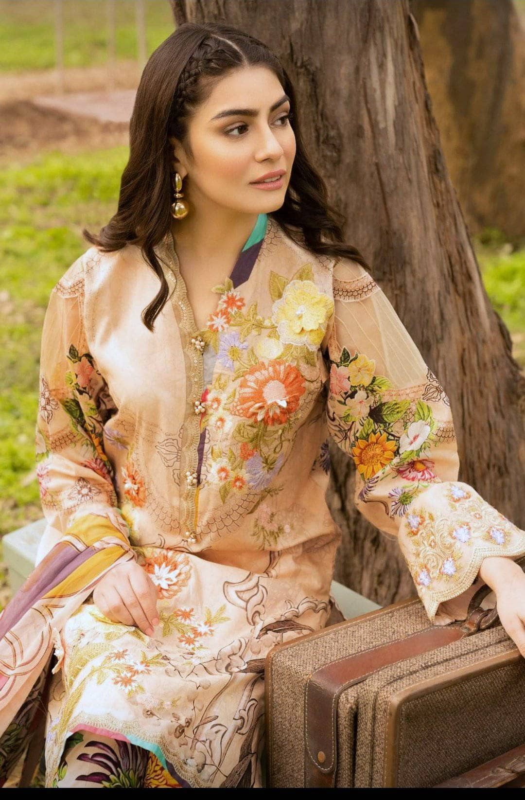 img_adans_libas_summer_attire_lawn_2021_awwal_boutique