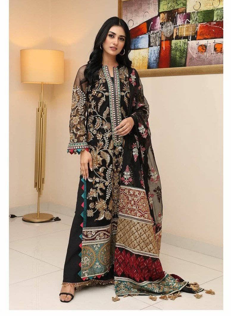 img_maryam_hussain_wedding_edition_awwal_boutique