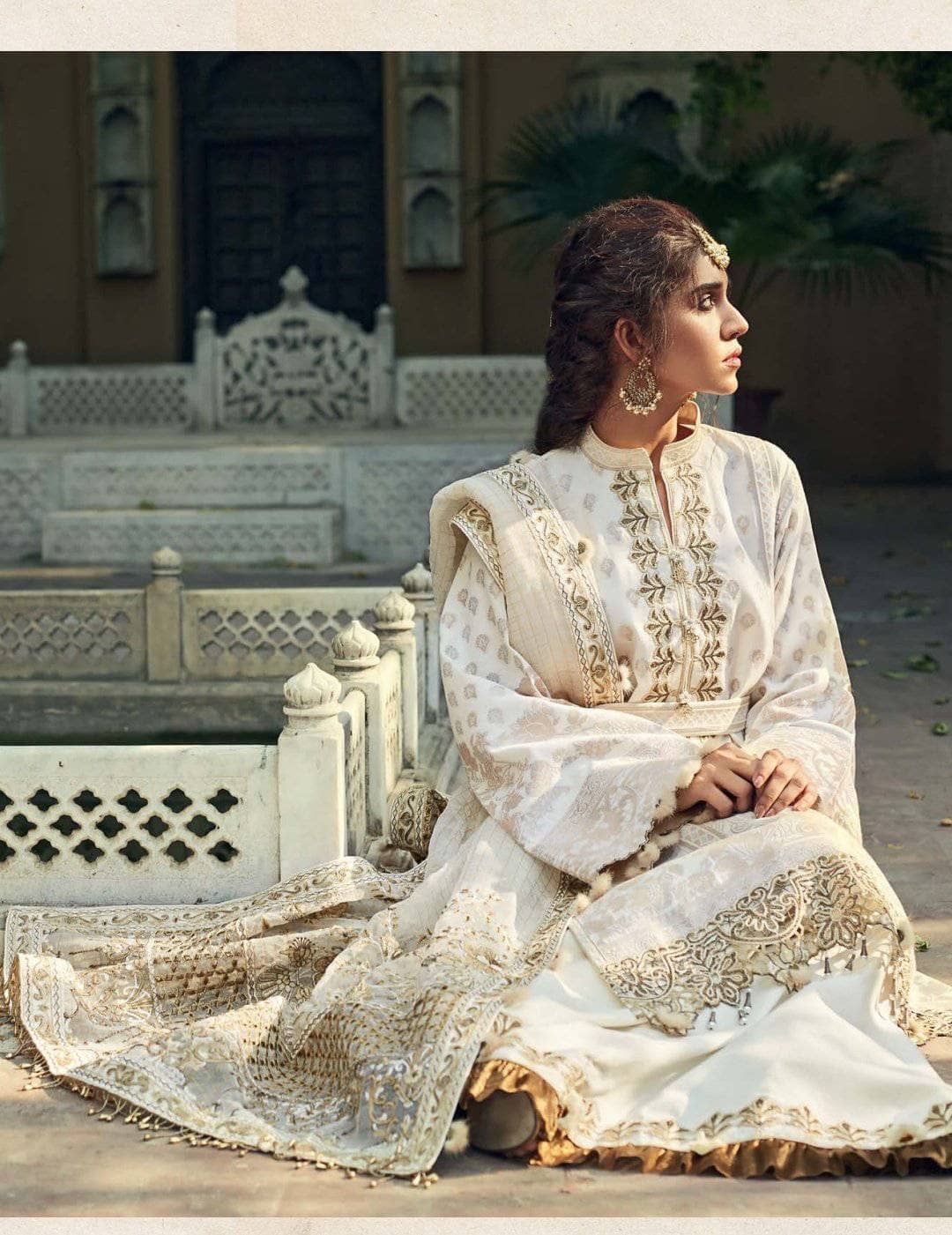 img_rungeela_dhagaa_luxury_lawn_awwal_boutique