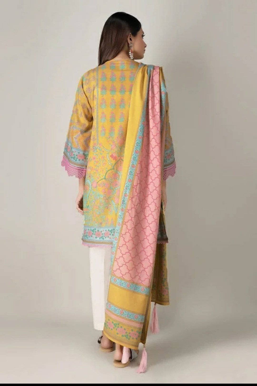 img_khaadi_lawn_2021_awwal_boutique