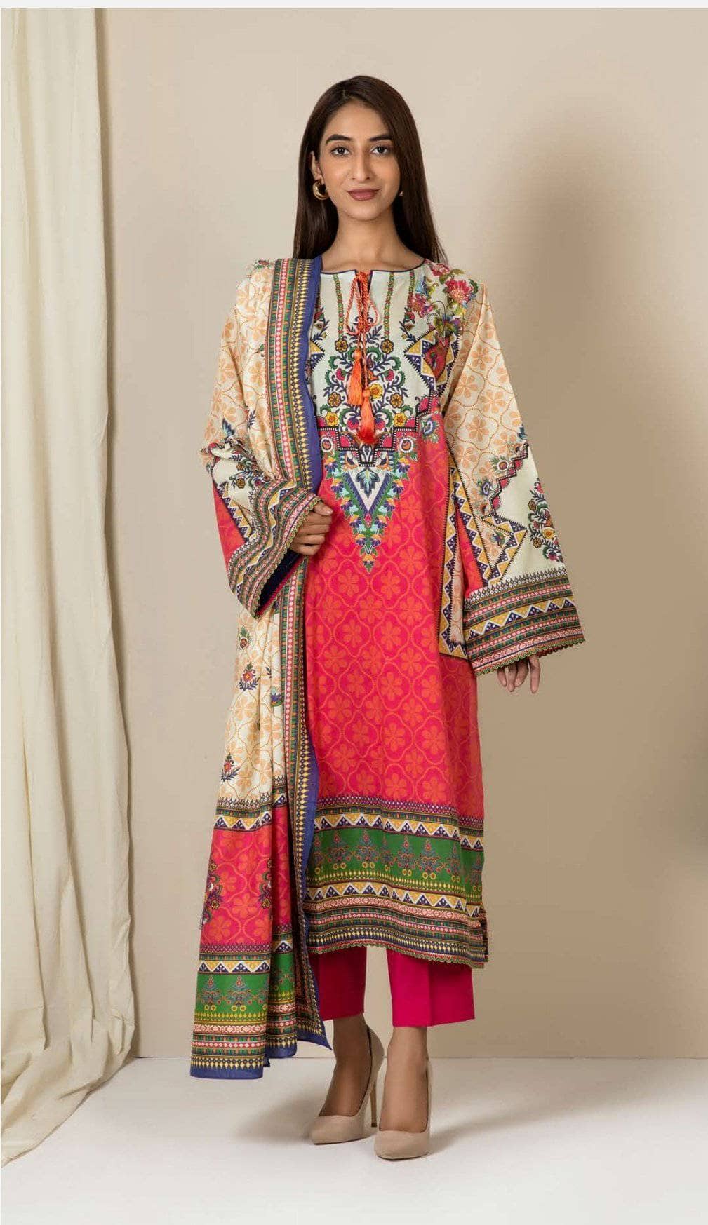 img_zellbury_lawn_2021_awwal_boutique