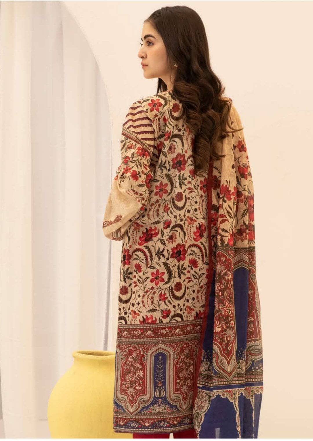 img_zellbury_lawn_2021_awwal_boutique