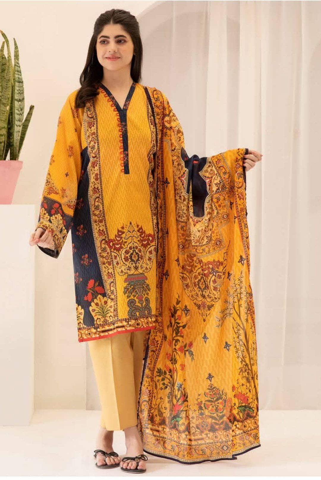 img_zellbury_lawn_2021_awwal_boutique