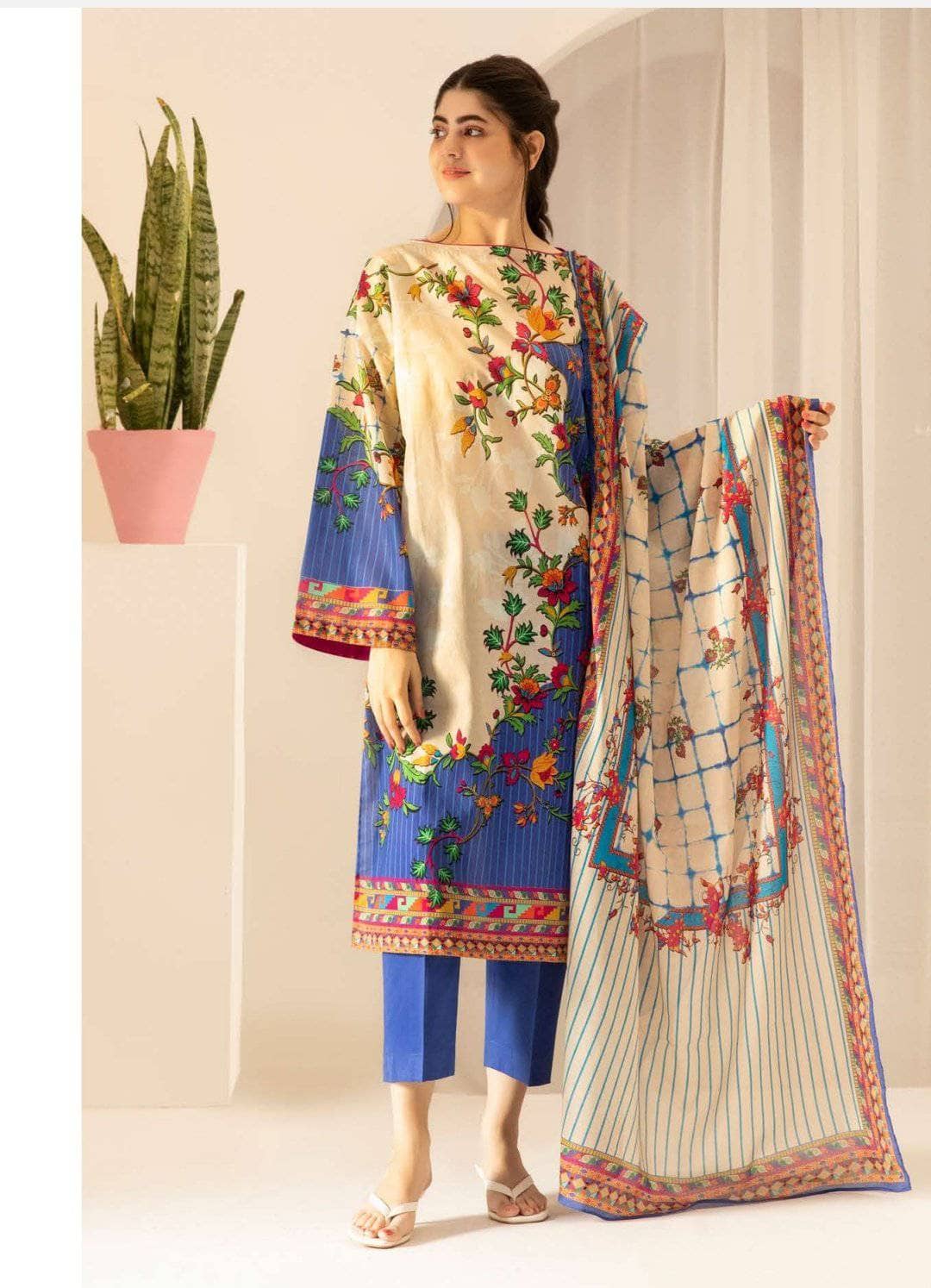 img_zellbury_lawn_2021_awwal_boutique